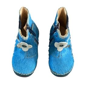 Naturino Toddler Boots Blue Pony Hair Leather Flower Appliqué Sky Blue